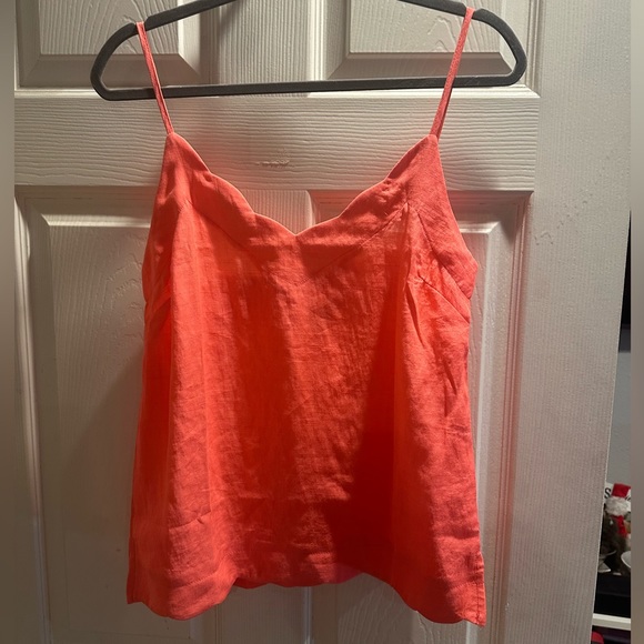 Neon Coral Scallop Hem V-Neck Tank - Picture 5 of 5